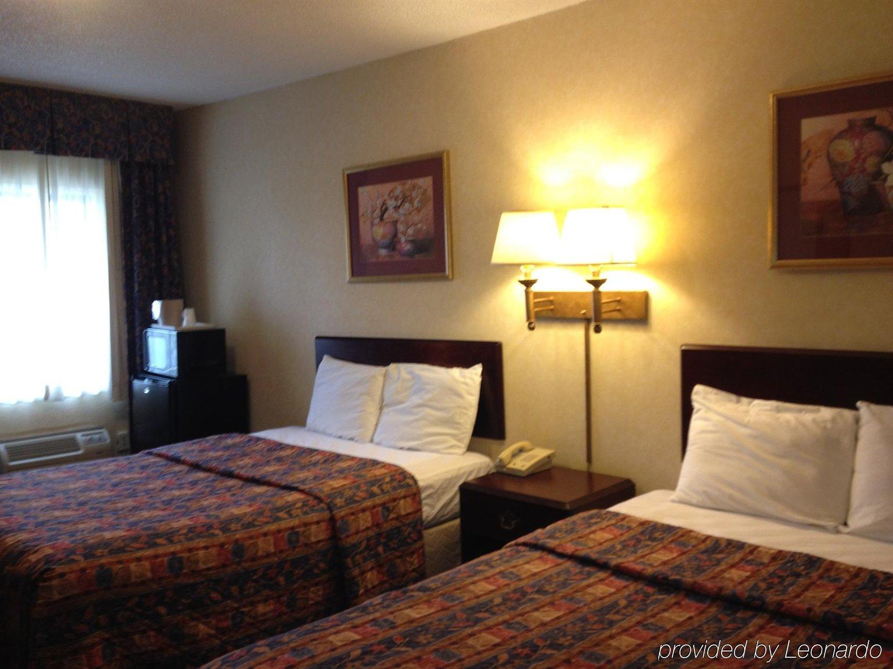 Budget Inn Falls Church Exterior foto